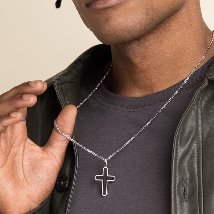 Covenant Cross Pendant NecklaceImage 2